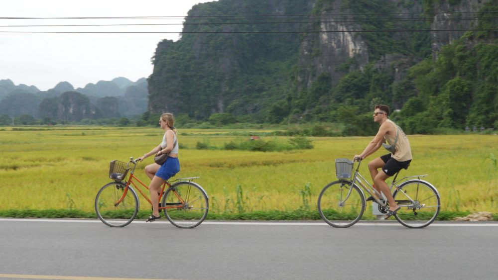 Signature Countryside Ride: Tam Coc to Van Long Nature Escape